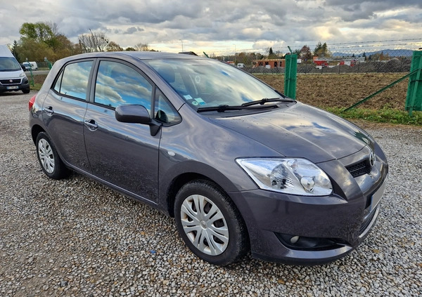 Toyota Auris cena 17000 przebieg: 224900, rok produkcji 2009 z Jedlicze małe 56